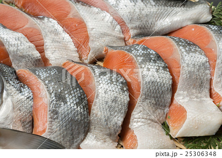 鮭の切身 25306348