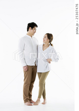 A portrait of a Happy Asian Family 25307476