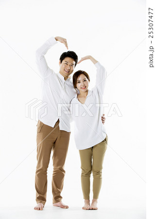 A portrait of a Happy Asian Family 25307477