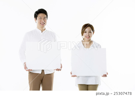 A portrait of a Happy Asian Family 25307478
