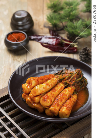 Korean Traditional Food - Kimchi (Fermented/Pickled Radish,Asian Cuisine) Korean Traditional Food - Kimchi (Fermented/Pickled Radish,Asian Cuisine) 25307668