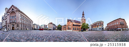 Skyline of Riga old town 25315938