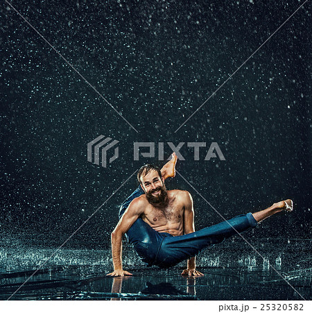 The male break dancer in water. The male break dancer in water. 25320582