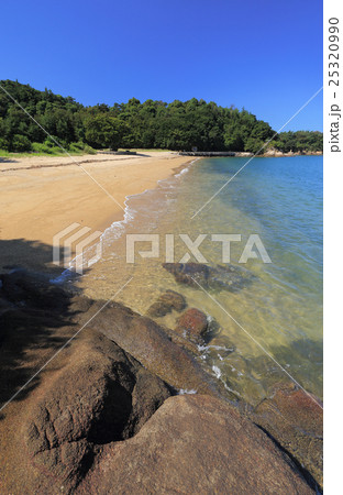 香川県坂出市「沙弥島」のナカンダ浜 香川県坂出市「沙弥島」のナカンダ浜 25320990