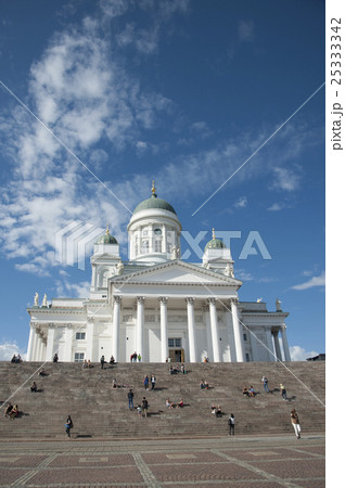 ヘルシンキ大聖堂と元老院広場 ヘルシンキ大聖堂と元老院広場 25333342