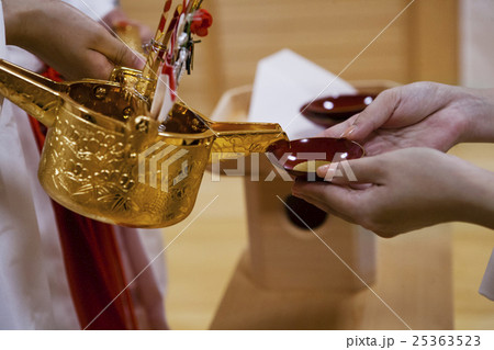 三三九度の手元 25363523