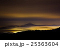 国師ヶ岳からの富士山夜景 25363604