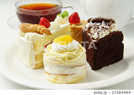 ショートケーキ 25364464