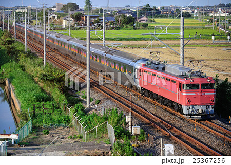 2016/09/04　東北本線　栗橋－東鷲宮　JR東日本　EF81-81＋E26系　カシオペア紀行 25367256