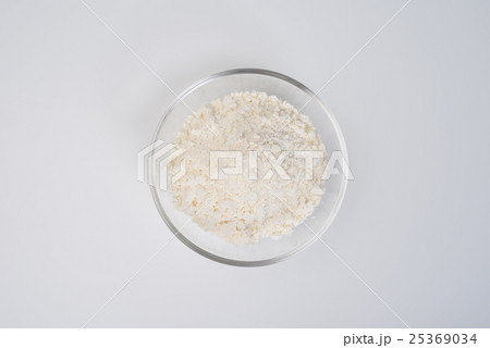 小麦粉　白バック 25369034