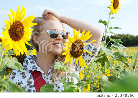 summer girl summer girl 25378560