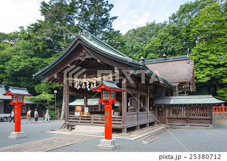 宗像大社中津宮本殿と拝殿 25380712