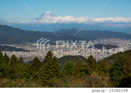 富士山と静岡市 25383149