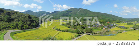 秋の田園風景(田染荘のパノラマ) 秋の田園風景(田染荘のパノラマ) 25383378
