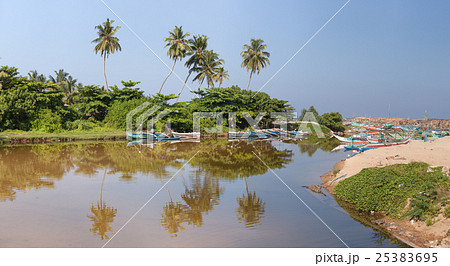 Boats and river Boats and river 25383695