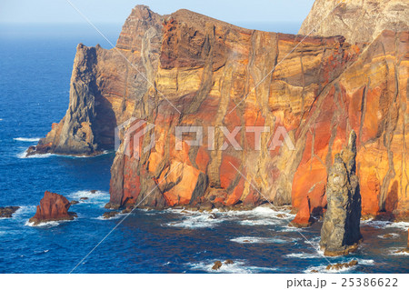cliffs at the Ponta de Sao Lourenco, Madeira 25386622