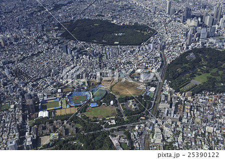 国立競技場建設用地上空 25390122