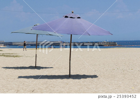 ビーチパラソル 25393452