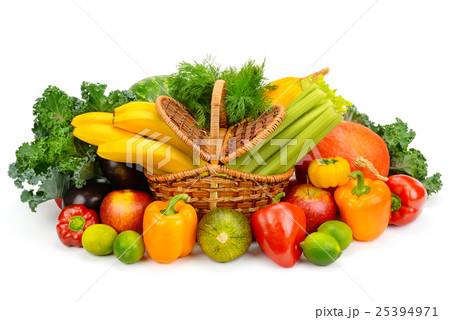 vegetables and fruits in a basket  25394971