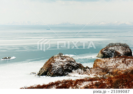 Beautiful scenic view of coast Japanese sea Beautiful scenic view of coast Japanese sea 25399087