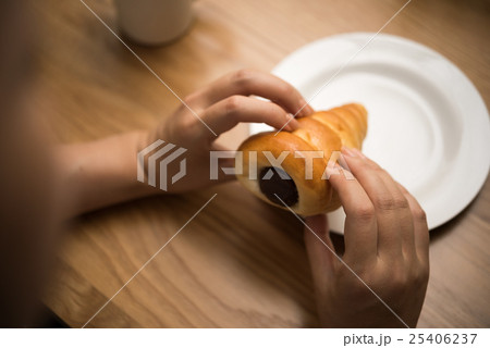 チョココロネ 25406237