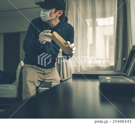 泥棒 25406345