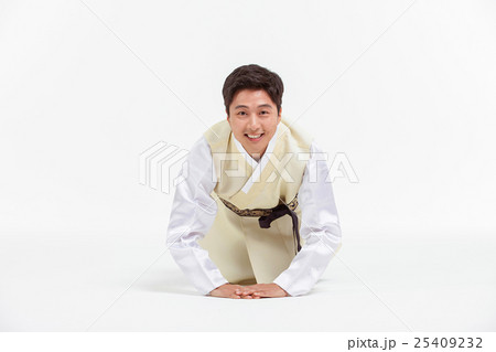 Asian Three Generation Family in Hanbok, Korean Traditional Clothes Asian Three Generation Family in Hanbok, Korean Traditional Clothes 25409232