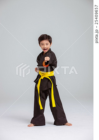 Asian Family Portrait / Isolated on White Asian Family Portrait / Isolated on White 25409657