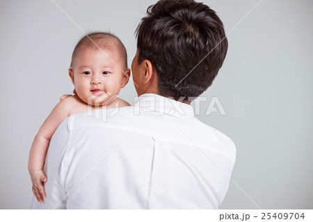 Asian Family Portrait / Isolated on White Asian Family Portrait / Isolated on White 25409704