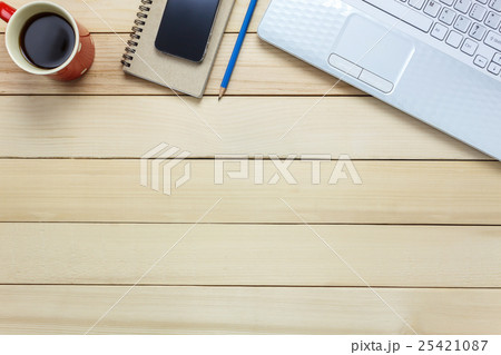 pencil,blackcoffee,Laptop,notebook on office desk 25421087