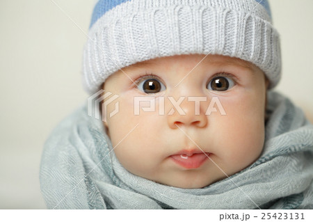 Cute baby, face closeup, portrait Cute baby, face closeup, portrait 25423131