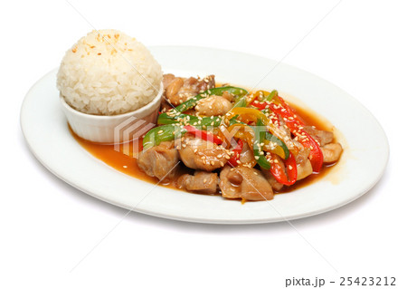 Chicken - gourmet restaurant food on white Chicken - gourmet restaurant food on white 25423212
