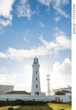 犬吠埼灯台 (千葉県銚子市犬吠埼) 2016年8月現在 犬吠埼灯台 (千葉県銚子市犬吠埼) 2016年8月現在 25426266
