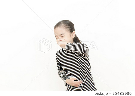 体調の悪い女の子 腹痛 ノロウイルス ウイルス性胃腸炎 便秘 食中毒 食あたりの写真素材 25435980 Pixta
