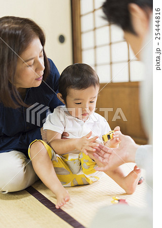 里帰り 25444816