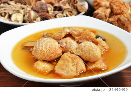 Sesame oil bearded 25446499