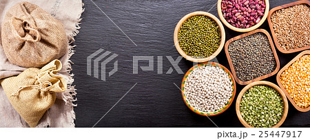 various cereals, seeds, beans and grains 25447917