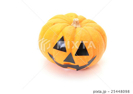 ハロウィンの飾りのかぼちゃ 25448098
