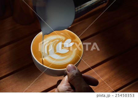 Making of cafe latte art,tulip shape Making of cafe latte art,tulip shape 25450353