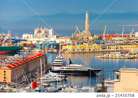Old Lighthouse in port of Genoa, Italy. Old Lighthouse in port of Genoa, Italy. 25450708