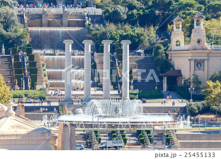 Barcelona. Magical musical fountain. 25455133