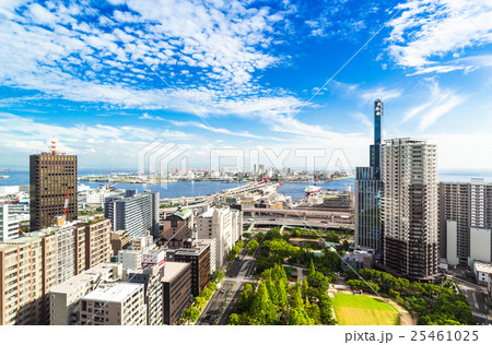 神戸市役所から眺める神戸港と町並みの写真素材