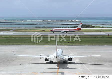 那覇空港 25461078