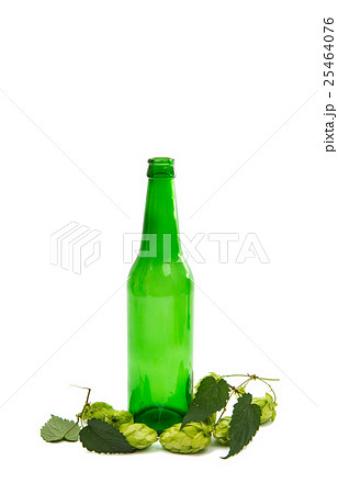 bottle with hop cones 25464076