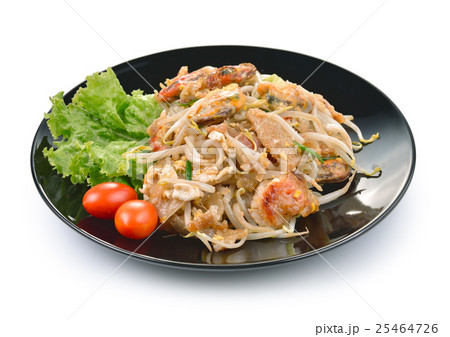 fried mussel with egg on black plate 25464726