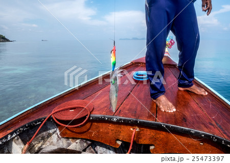 Fishermen fishing squid use bait colorful Fishermen fishing squid use bait colorful 25473397