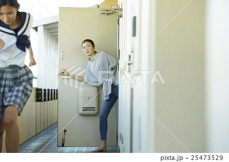 女子高生　反抗期 25473529