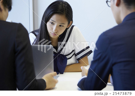 学生マーケティング　トレンドリサーチ 25473879