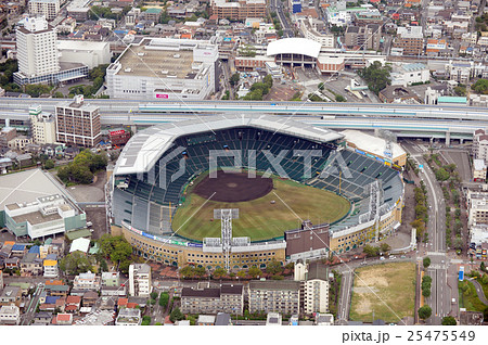 阪神甲子園球場を空撮 阪神甲子園球場を空撮 25475549