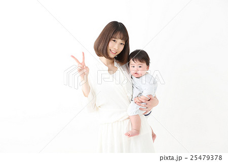 赤ちゃん・お母さん 25479378
